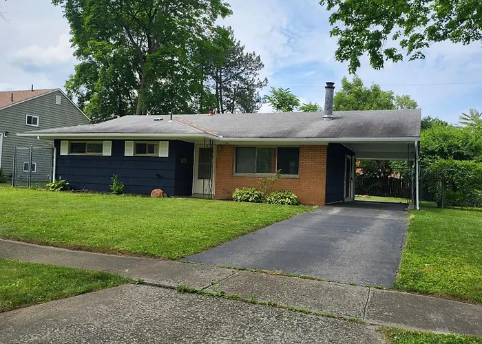 Apartamento 3 Bedrooms 2 Bathrooms, Free Driveway Parking, 2 Min To Ohio State Univrrsity, Ac, Free Wi-fi, Washer And Dryer, Expocenter, Bus Stop, Shuttle, Riverside Methodist Hospital *