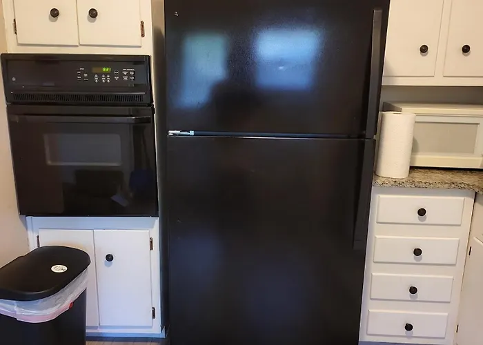 Apartamento 3 Bedrooms 2 Bathrooms, Free Driveway Parking, 2 Min To Ohio State Univrrsity, Ac, Free Wi-fi, Washer And Dryer, Expocenter, Bus Stop, Shuttle, Riverside Methodist Hospital